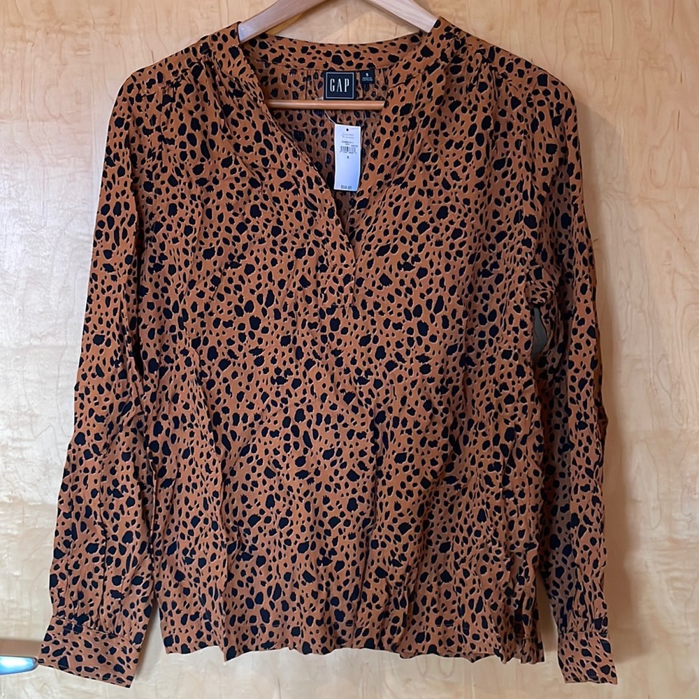 GAP Women's Brown/Black Animal Print Long Sleeve V-Neck Popover Blouse sz S